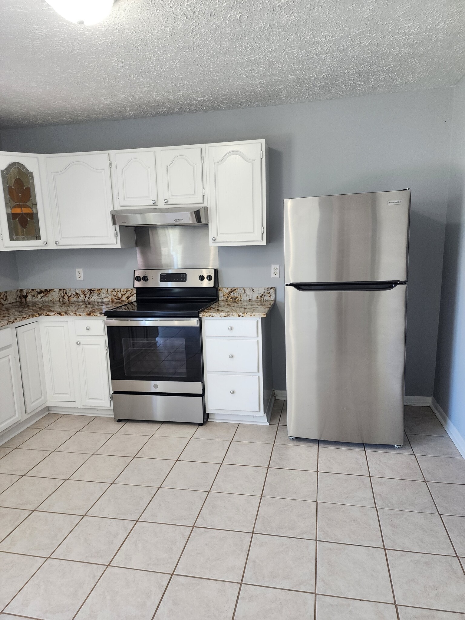 Building Photo - 2408 Crabtree Ct