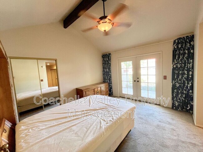 Building Photo - 112 Avellino Cir