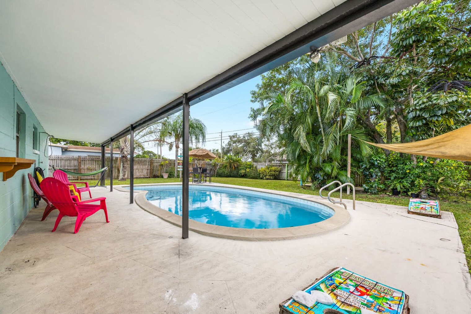 Building Photo - 489 Seacrest Ave