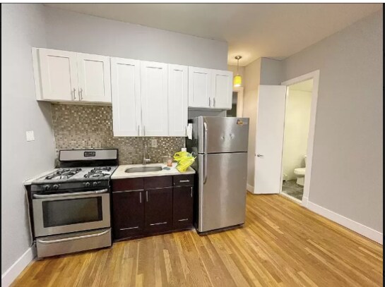 Building Photo - 92 Harman St