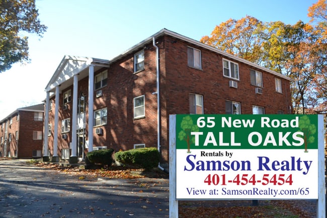 Building Photo - 65 New Rd