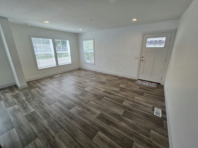 Building Photo - 152 Terri Ln