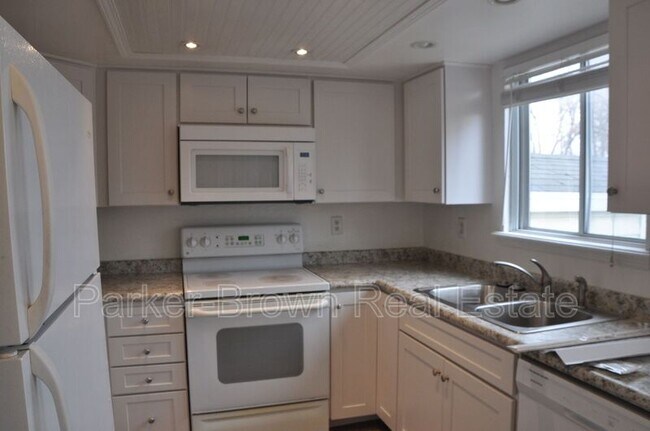 Building Photo - 430 N 470 W