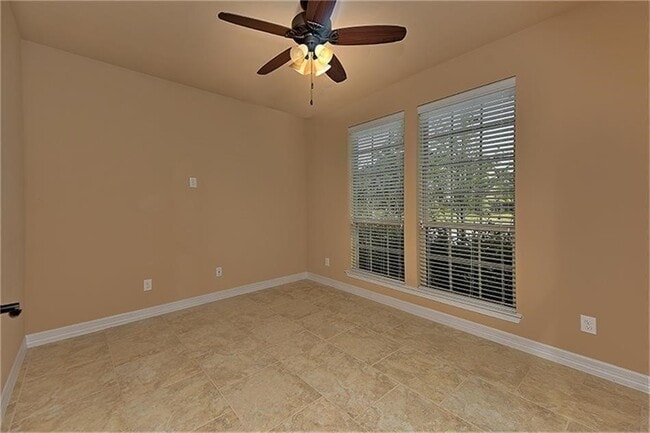Building Photo - 126 Hearthshire Cir