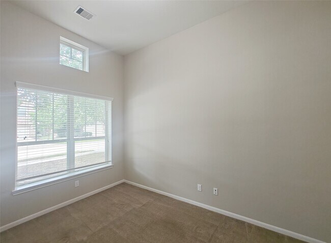 Building Photo - 4939 Ginger Bluff Trail