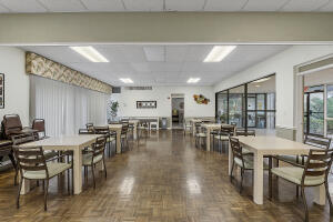 Building Photo - 2236 N Cypress Bend Dr