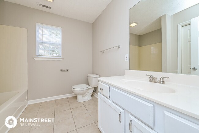 Building Photo - 802 Pebble Beach Cir