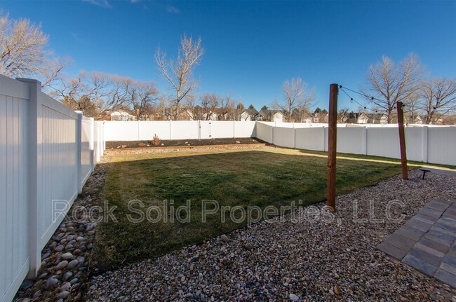 Building Photo - 3618 Woodhaven Dr