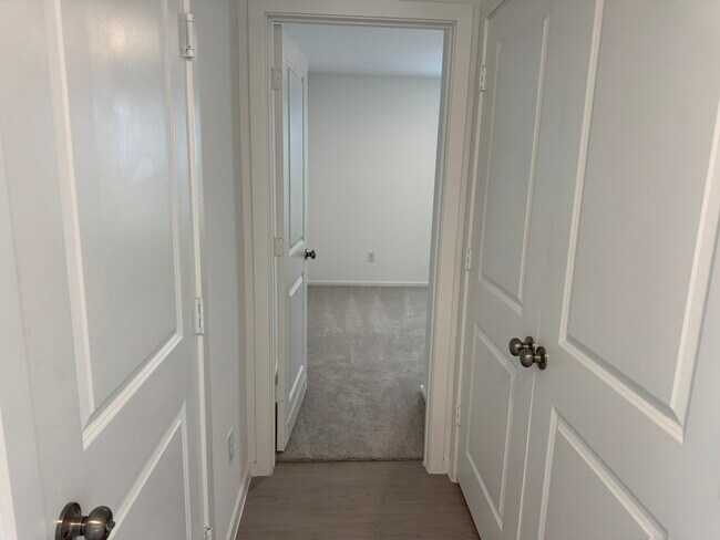 Building Photo - 706 Zuppino Ln