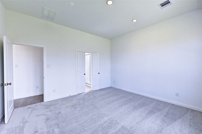 Building Photo - 26923 Zebra Grass Dr