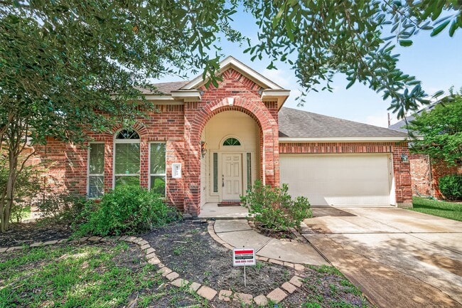 Building Photo - 9214 Cavalier Ln
