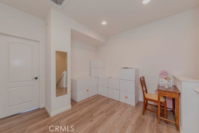 Building Photo - 1133 Maag Pl