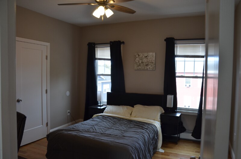 Building Photo - 51 Windsor St