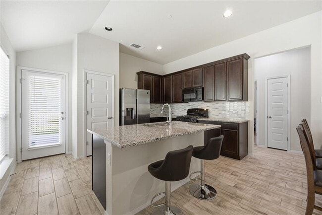 Building Photo - 2800 Joe Dimaggio Blvd