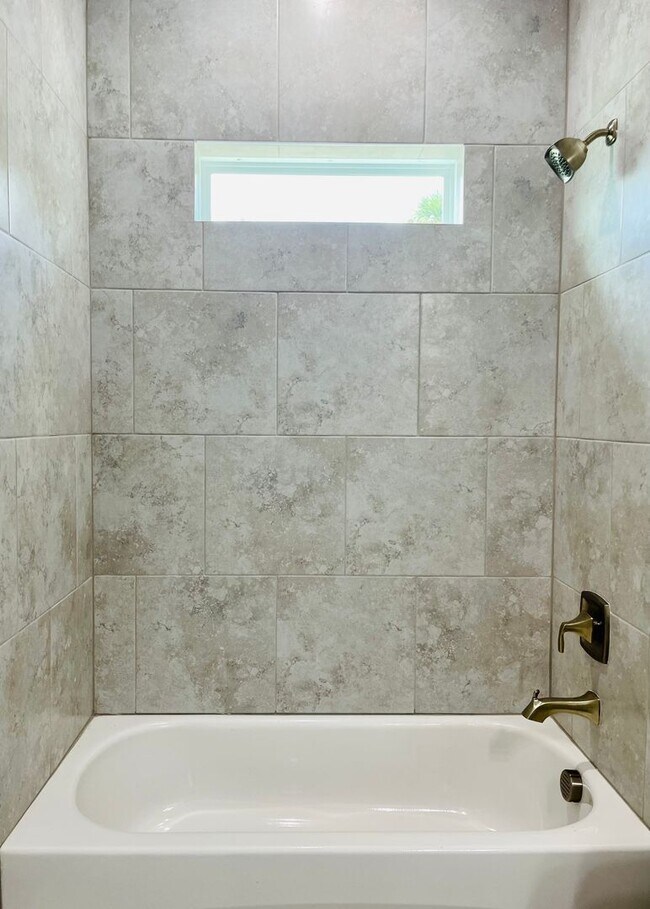 Building Photo - Welcome to your dream rental in beautiful ...