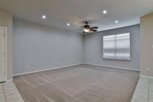 Building Photo - COMING SOON, DARLING HOME IN DENTON!