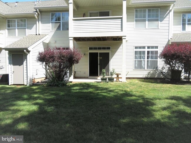 Building Photo - 113 Dresher Woods Dr