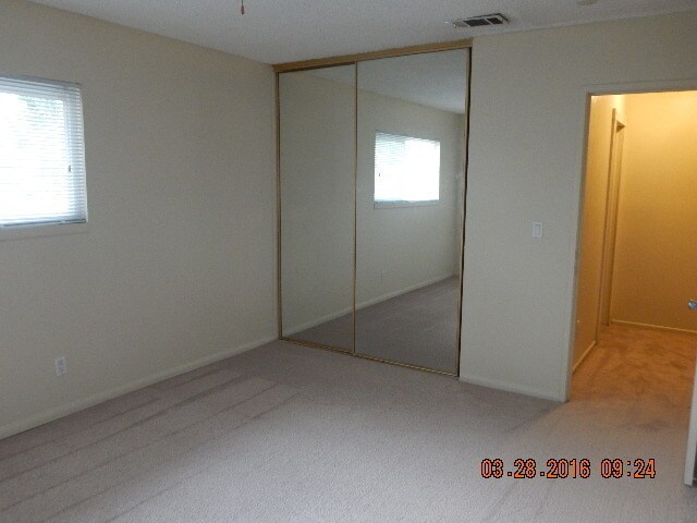 Building Photo - 3451 Columbia Ave