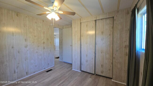 Building Photo - 8229 Green Ct