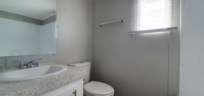 Building Photo - Remodeled 3 Bedroom 2 Bath Mobile Home in ...