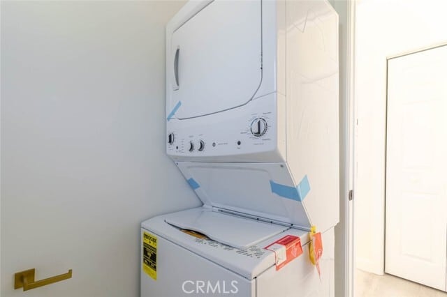 Building Photo - 17426 Roscoe Blvd