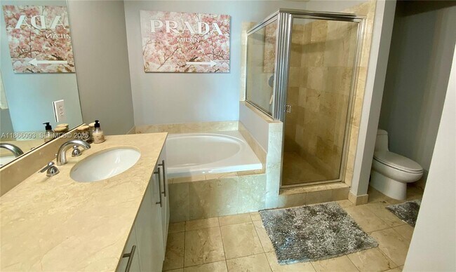 Building Photo - 3330 NE 190th St