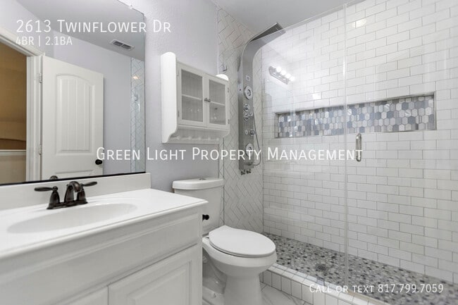 Building Photo - 2613 Twinflower Dr