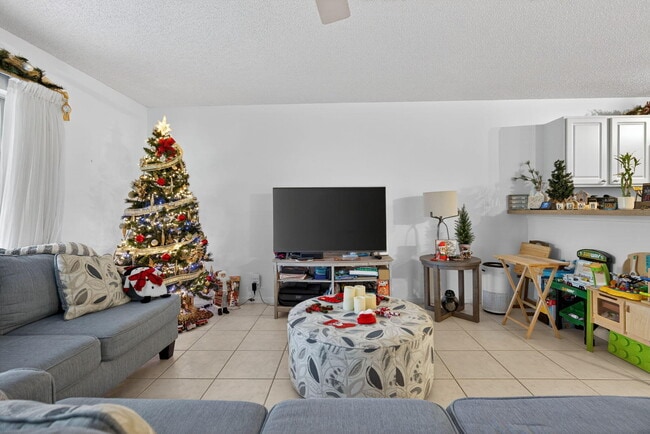 Building Photo - 105 Wooden Mill Terrace