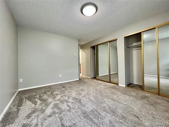 Building Photo - 2280 S Oswego Way
