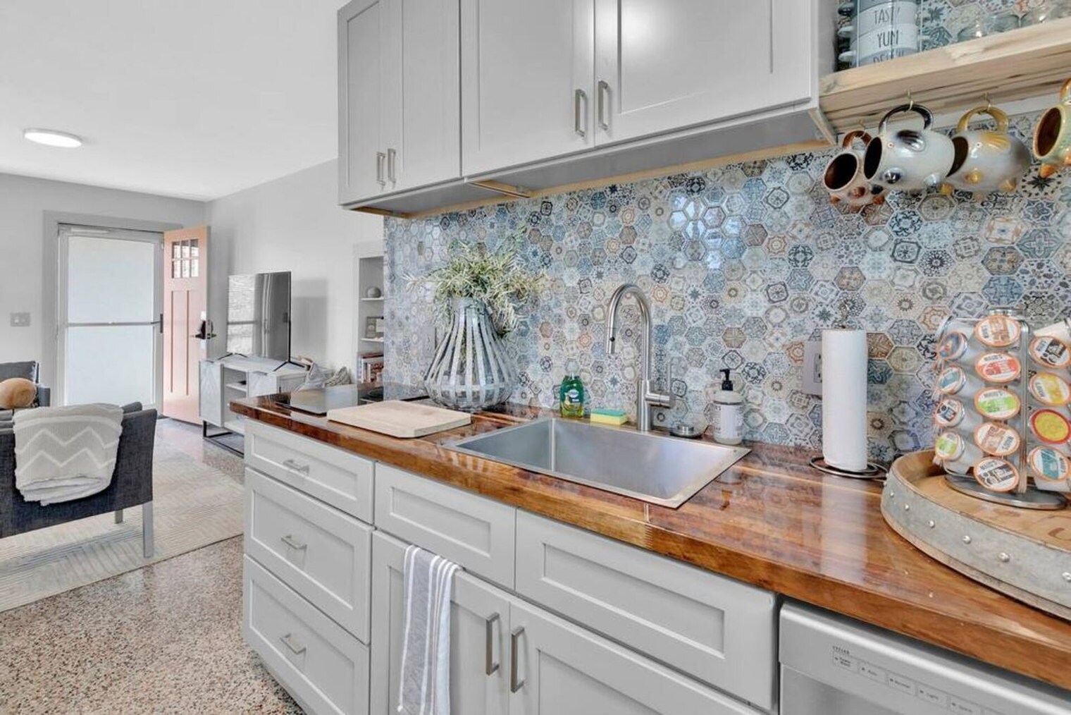 Building Photo - 316 Bream Ave