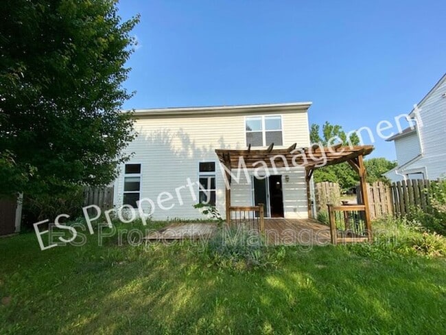 Building Photo - 7310 Parklake Pl
