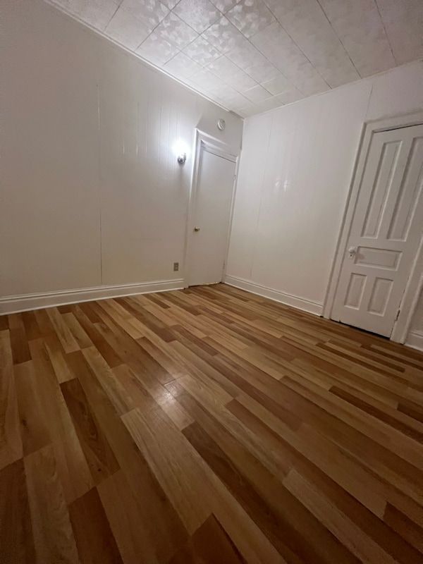 Building Photo - 699 Oliver St