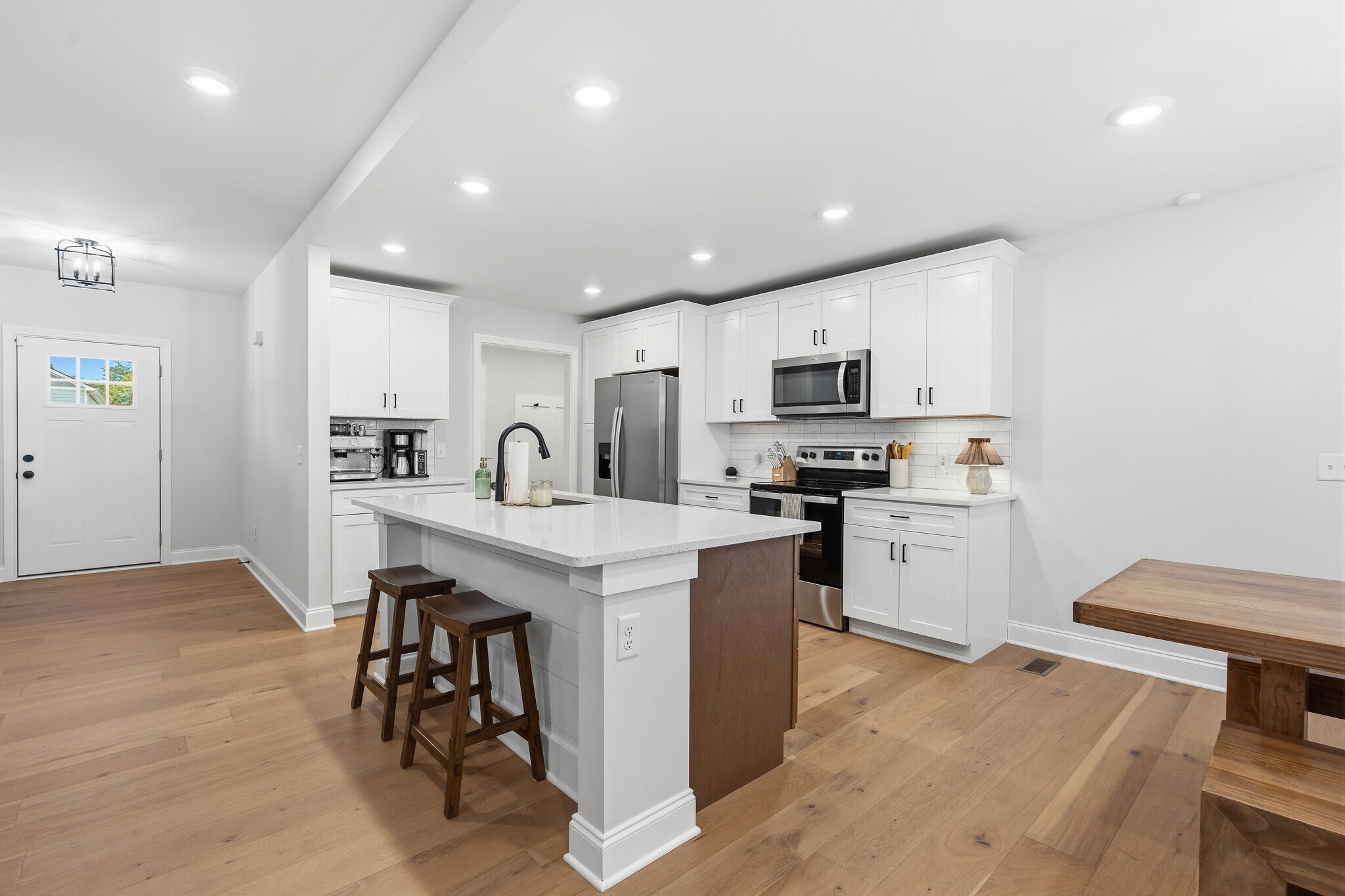 Building Photo - 668 Pleasant Meadow Ln