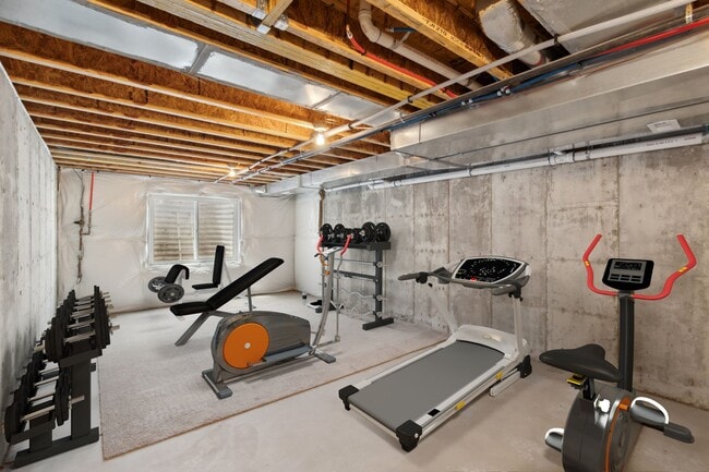 Building Photo - Modern 3BD Townhome w/ a Rooftop Deck!