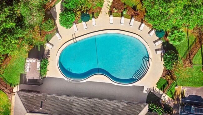 Building Photo - Welcome to your Dream Home in Ormond Beach