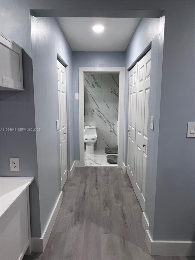 Building Photo - 7415 Coldstream Dr