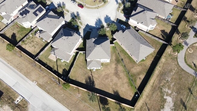 Building Photo - 2703 Sugar Harbor Ln