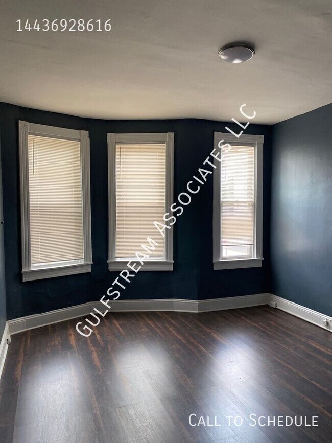 Building Photo - 204 N Monroe St