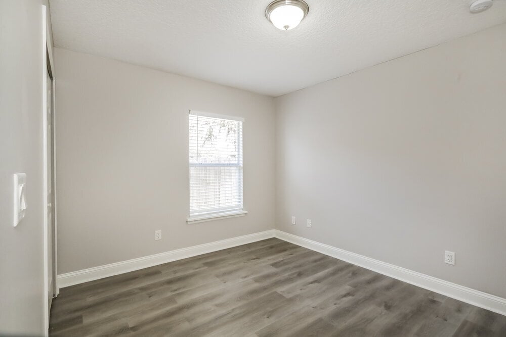 Building Photo - 1258 Bedrock Dr