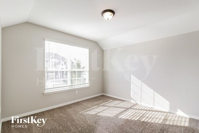 Building Photo - 6701 Cedarhurst Ct