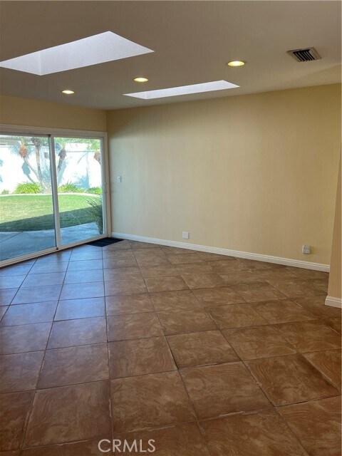 Building Photo - 20935 Divonne Dr
