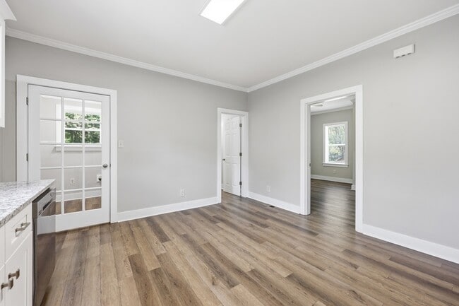 Building Photo - 546 Baltimore Dr