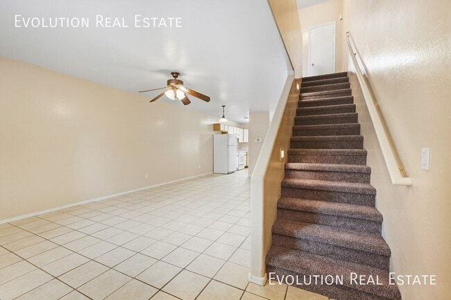 Building Photo - 455 S Mesa Dr