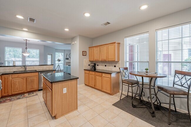 Building Photo - 86 Wintergreen Trail