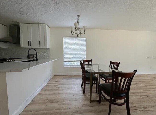 Building Photo - 15345 Harrowgate Way