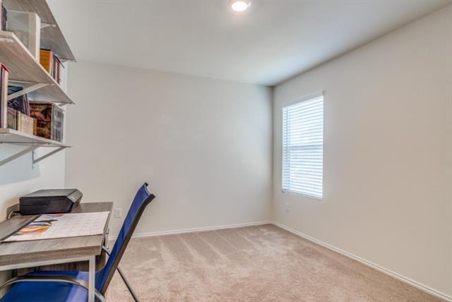 Building Photo - 718 Trestle Dr