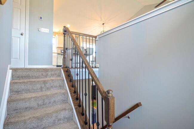 Building Photo - 226 Veneto Dr