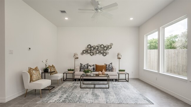 Building Photo - 3406 Talia Wood Ct