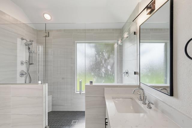 Building Photo - 11248 Blackhawk Dr