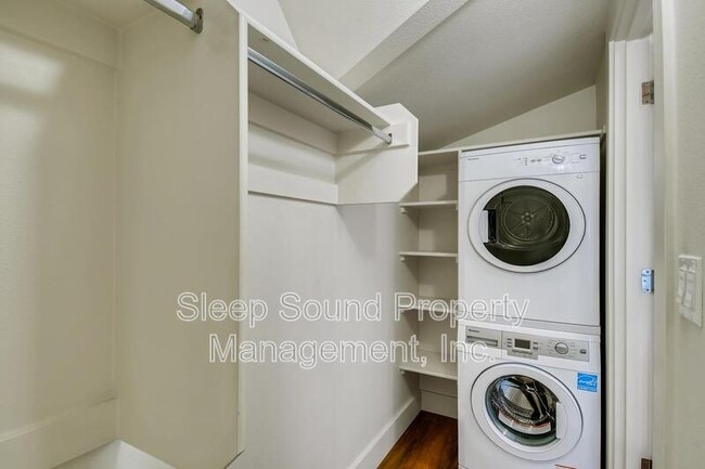 Building Photo - 3603 N Albina Ave